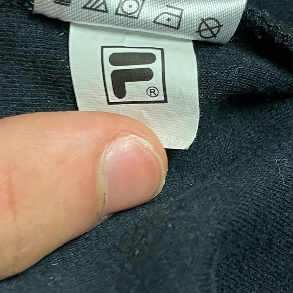 Kids boys Fila hoodie size 18 - Picture 3 of 6